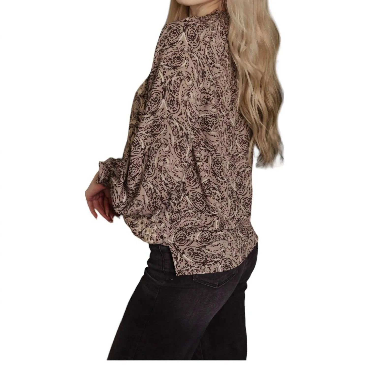 Andree By Unit - Cold Shoulder Blouse