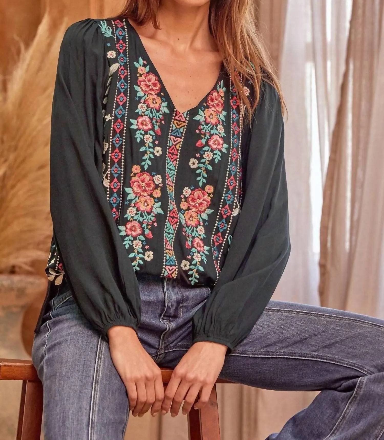 Andree By Unit - Floral Embroidered Blouse