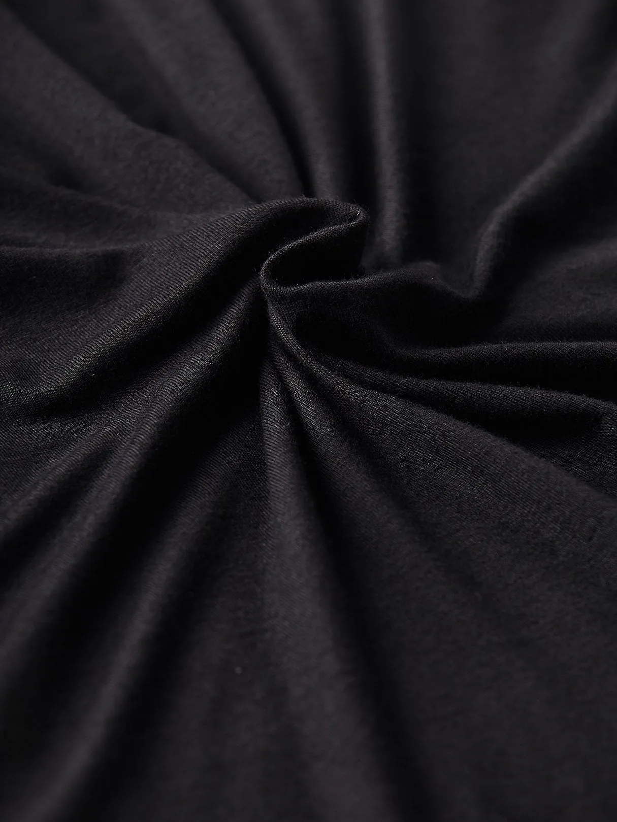OEM ODM Cold Shoulder Plain Cut Out Short Sleeve Black T-Shirts